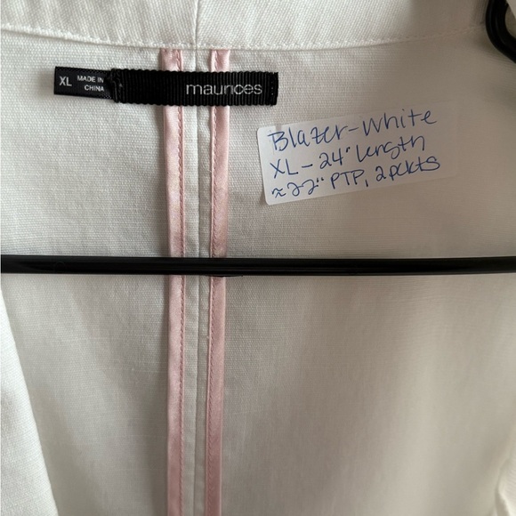 Maurices Classic White Blazer, Size XL - Picture 2 of 11